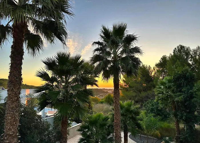 Вилла Casa El Mirador *