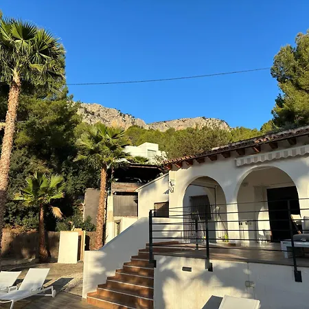 Casa El Mirador 칼페